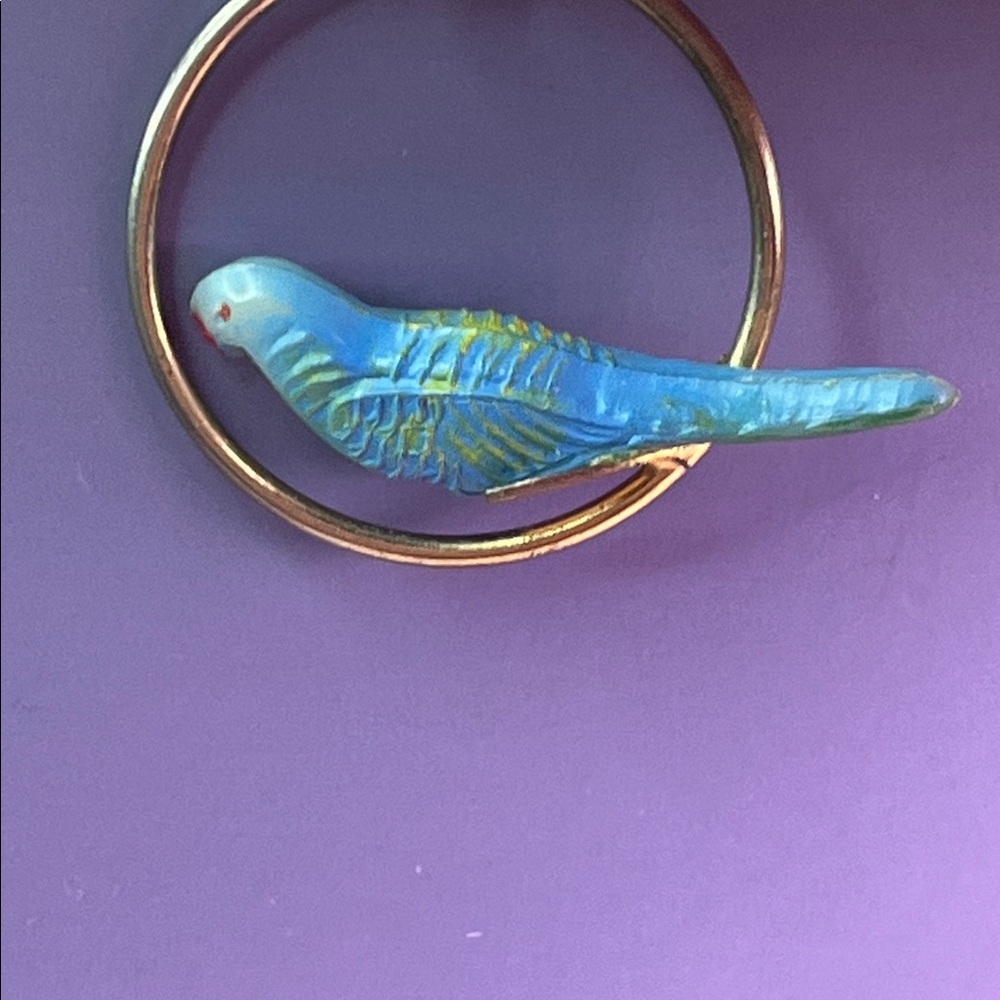 Vintage Handmade Green& Blue Bird Goldtone Dangle Screwback earrings - Picture 10 of 14